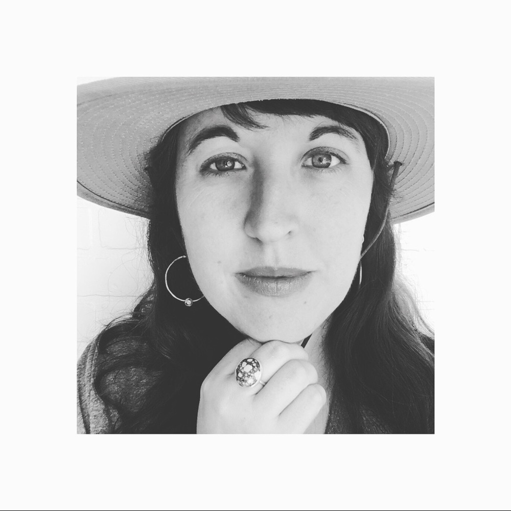 Meet your Posher, Sarah. Bookmark me!